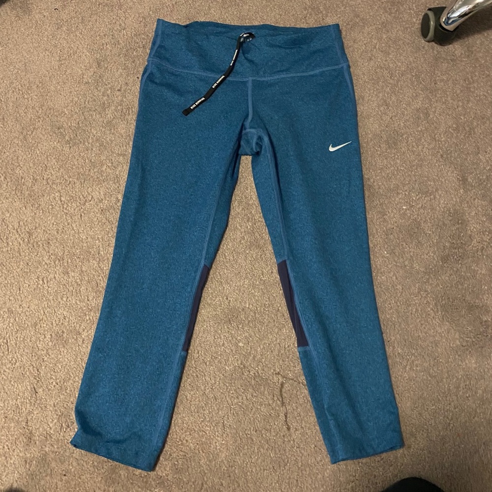 Nike Dri-Fit Capri Leggings